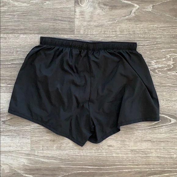 Saucony Black Athletic Shorts. - Picture 2 of 3